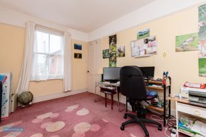 Bedroom- click for photo gallery